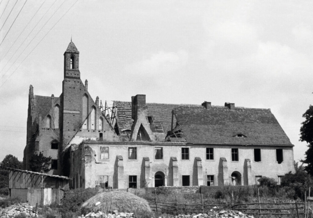 Chojna, kościół Świętej Trójcy, rok 1960